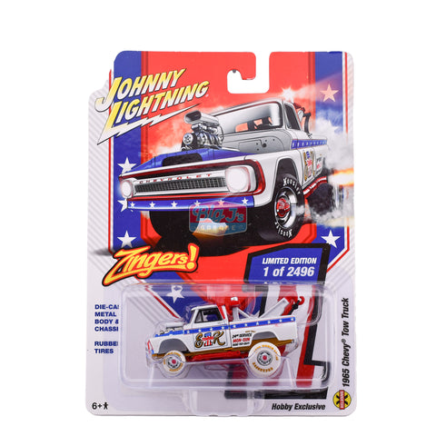 (Chase) 1965 Chevy Tow Truck EK Towing Zinger Hobby Exclusive Johnny Lightning Big J's Garage