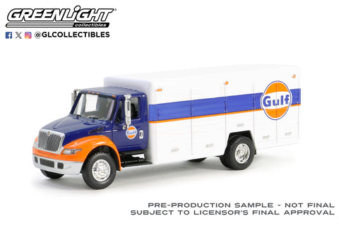 International Durastar 4400 Delivery Truck - Gulf Oil  1:64 H.D. Trucks Series 25 Greenlight Collectibles - Big J's Garage