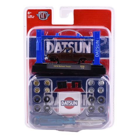 1976 Datsun Truck Model Kit M2 Machines - Big J's Garage