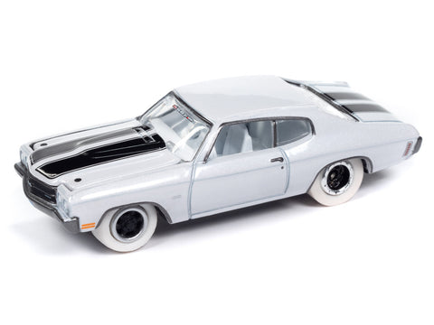 (Pre-Order) 1970 Chevrolet Chevelle w/Enclosed Trailer Bryant Goldstone Silver w/Black Stripes Johnny Lightning - Big J's Garage