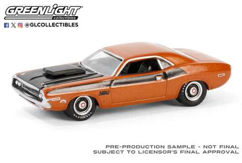 (Pre-Order) 1970 Dodge Challenger T/A – Burnt Orange Metallic Barrett-Jackson Series 14 Greenlight Collectibles - Big J's Garage