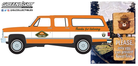 (Pre-Order) 1983 GMC Suburban "Please, Only You Can Prevent Forest Fires" Smokey Bear Series 3 Greenlight Collectibles - Big J's Garage